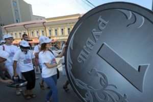 Rusya'da kriz T&uuml;rkiye'nin de kapısını &ccedil;alar mı?