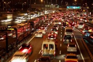 İstanbul'un trafiğini &ccedil;ılgın projeler &ccedil;&ouml;zecek