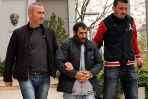 Bursa'da ağabeyini &ouml;ld&uuml;rd&uuml;!