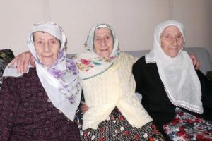 Ordulu &uuml;&ccedil;&uuml;zler Emine Erdoğan'la tanışmak istiyor