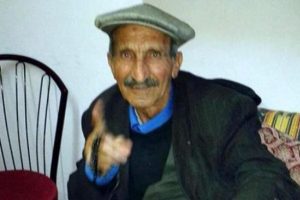 Hasta eşine gelen ambulansın altında kalarak &ouml;ld&uuml;