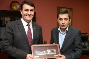 Kardeş şehir &ccedil;ayır'dan osmangazi'ye ziyaret