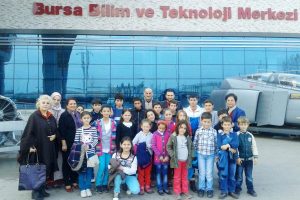 Mudanyalı &ccedil;ocuklar, teknolojinin merkezine akın etti...