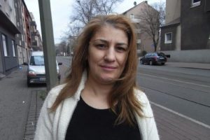 Evde Almanca konuşma tasarısına tepki