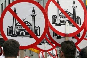 İslam karşıtı kışkırtmalara karşı imza kampanyası