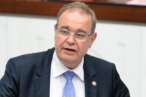 &Ouml;ztoprak'a g&ouml;re Moody's'in kredi notunu a&ccedil;ıklamamasının sebebi...
