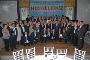 M&uuml;hendislikte 50. yılını dolduranlar onurlandırıldı