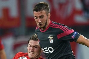 Benfica Avrupa Ligi i&ccedil;in sahada