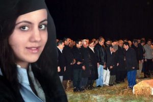 Erciş'te &uuml;&ccedil; aylık gelin bı&ccedil;aklanarak &ouml;ld&uuml;r&uuml;ld&uuml;