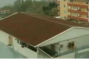 Dehşet evi! A&ccedil;lıktan birbirlerini yediler...