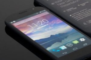 YotaPhone 2'nin T&uuml;rkiye fiyatı belli oldu