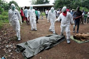Ebola'dan &ouml;lenlerin sayısı 6 bini aştı