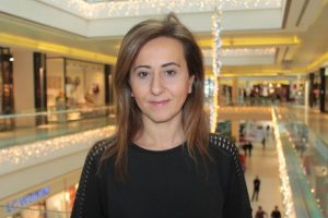 AVM'lerin pazar g&uuml;n&uuml; kapatılmasına tepki