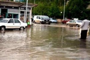 Sel ve su baskınları hastalık yapıyor