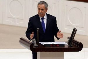 Arın&ccedil;'tan s&uuml;rpriz &ccedil;ıkış: &Uuml;&ccedil; g&uuml;n konuşurlar d&ouml;rd&uuml;nc&uuml; g&uuml;n biter