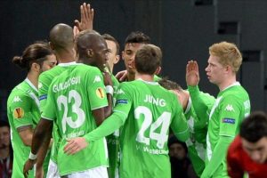 Wolfsburg Lille kupa dışına itti!