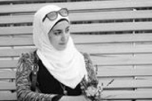 Kendisine dinci ter&ouml;rist diyen kadını g&ouml;r&uuml;nt&uuml;ledi