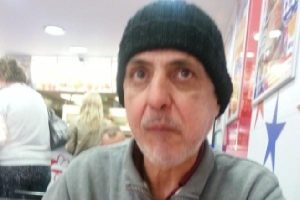 Kimsesiz T&uuml;rk'e Pakistan camisi sahip &ccedil;ıktı