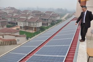 Bursa'da bu okul kendi elektriğini &uuml;retiyor