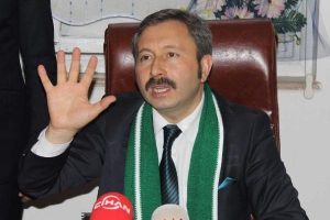 "Medyaya operasyon, sindirme politikasıdır"