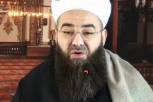 C&uuml;bbeli Ahmet Hoca'dan bomba seks yorumu