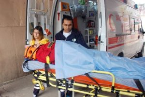 Otomobil şarampole yuvarlandı: 6 yaralı