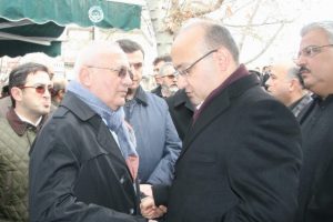 Siyasiler bu cenazede bir araya geldi