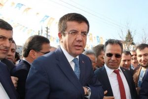 Bakan Zeybek&ccedil;i'den operasyon yorumu