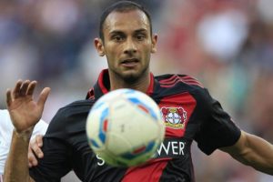 Alves'in yerine &Ouml;mer Toprak