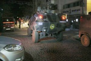 Emniyet M&uuml;d&uuml;rl&uuml;ğ&uuml;'ne bombalı saldırı