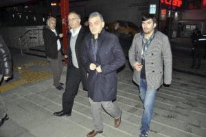 Ekrem Dumanlı ve Hidayet Karaca sağlık kontrol&uuml;nden ge&ccedil;irildi