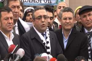 CHP'li vekillerden &Ccedil;arşı'ya destek
