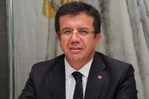 Ekonominin patronunda "dolar" a&ccedil;ıklaması