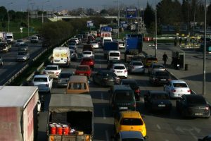 Bursa trafiğini fel&ccedil; eden r&ouml;gar &ccedil;alışması
