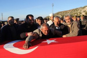 Şehide g&ouml;z&uuml; yaşlı veda