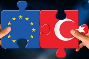 AB'den T&uuml;rkiye'ye m&uuml;zakere uyarısı
