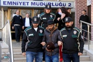 Bursa'da uyuşturucu tacirlerine yılbaşı baskını
