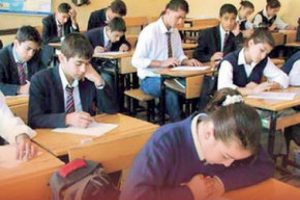 1 milyon 300 bin &ouml;ğrenci a&ccedil;ık lisede okuyor