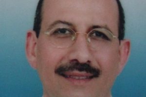 Bursa'da zeytin toplarken d&uuml;şerek yaşamının yitirdi...