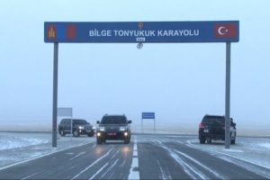 T&uuml;rkiye tarihine bir kez daha sahip &ccedil;ıktı