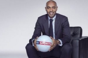 Henry'den m&uuml;thiş imza!
