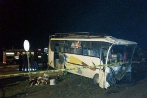 Bir kaza haberi de Adana'dan: 18 yaralı