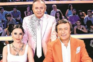 Hande Ataizi&acute;nin seksi fotoğrafları!