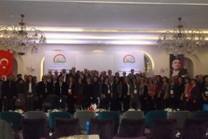 Bursa'da ateş yanığı armutları tehdit ediyor