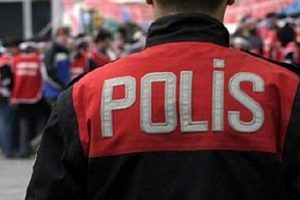 Emniyet a&ccedil;ıkladı: 'S&uuml;r&uuml;c&uuml; belgelerini değiştirmek i&ccedil;in tarih...'
