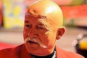 T&uuml;rk Sinemasının usta ismi hastaneye kaldırıldı