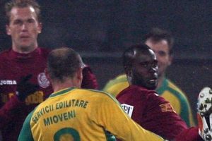 Fair play ihlali ma&ccedil; tekrarlatıyor!