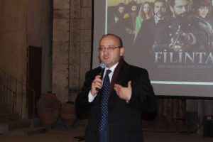 "Hollywood'da teknik var ama bizdeki tarih yok"