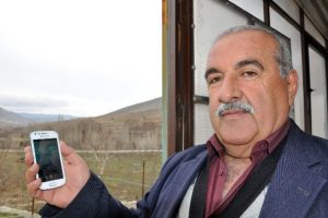 Bir "alo" i&ccedil;in 3 kilometre y&uuml;r&uuml;yorlar