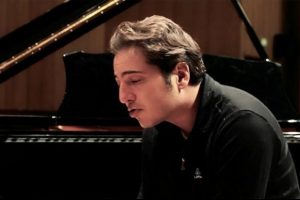 Fazıl Say: Holdinglere ihtiya&ccedil; duymuyoruz